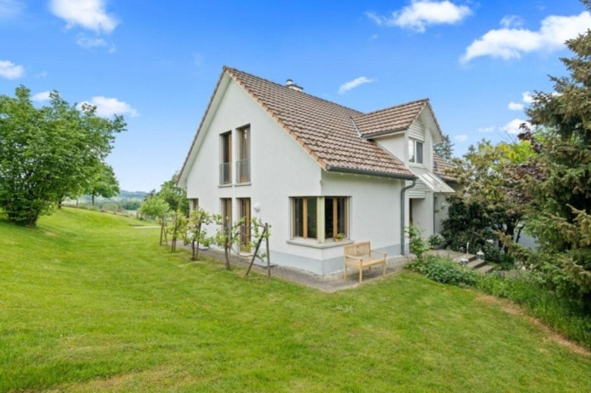 Einfamilienhaus mit Pferdestall - 6