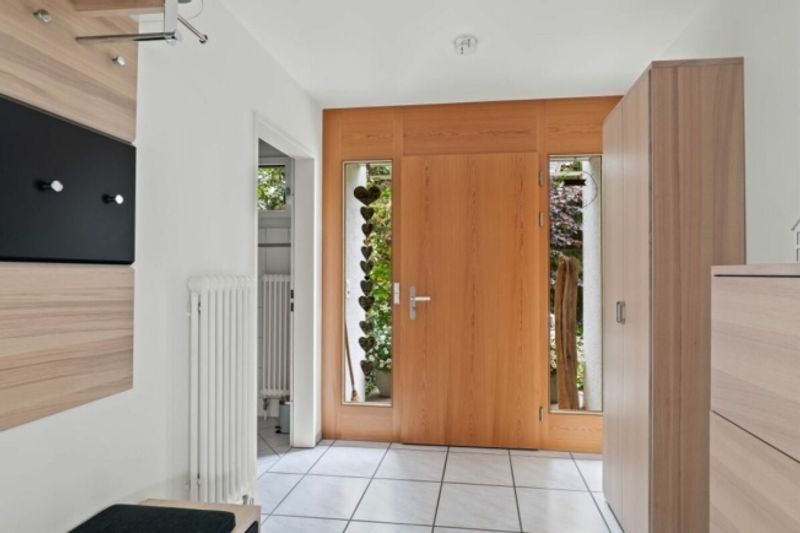 Einfamilienhaus mit Pferdestall - 10