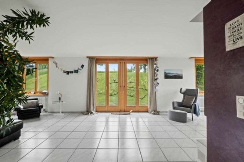 Einfamilienhaus mit Pferdestall - 13
