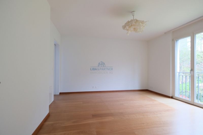 Attika-Maisonette mit unverbaubarem Weitblick über Binningen & Basel - 10