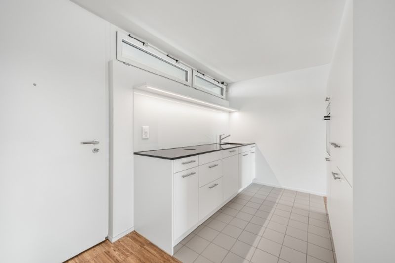Urban wohnen im Herzen von Emmen – moderne 2.5-Zimmer-Wohnung mit Balkon - 4