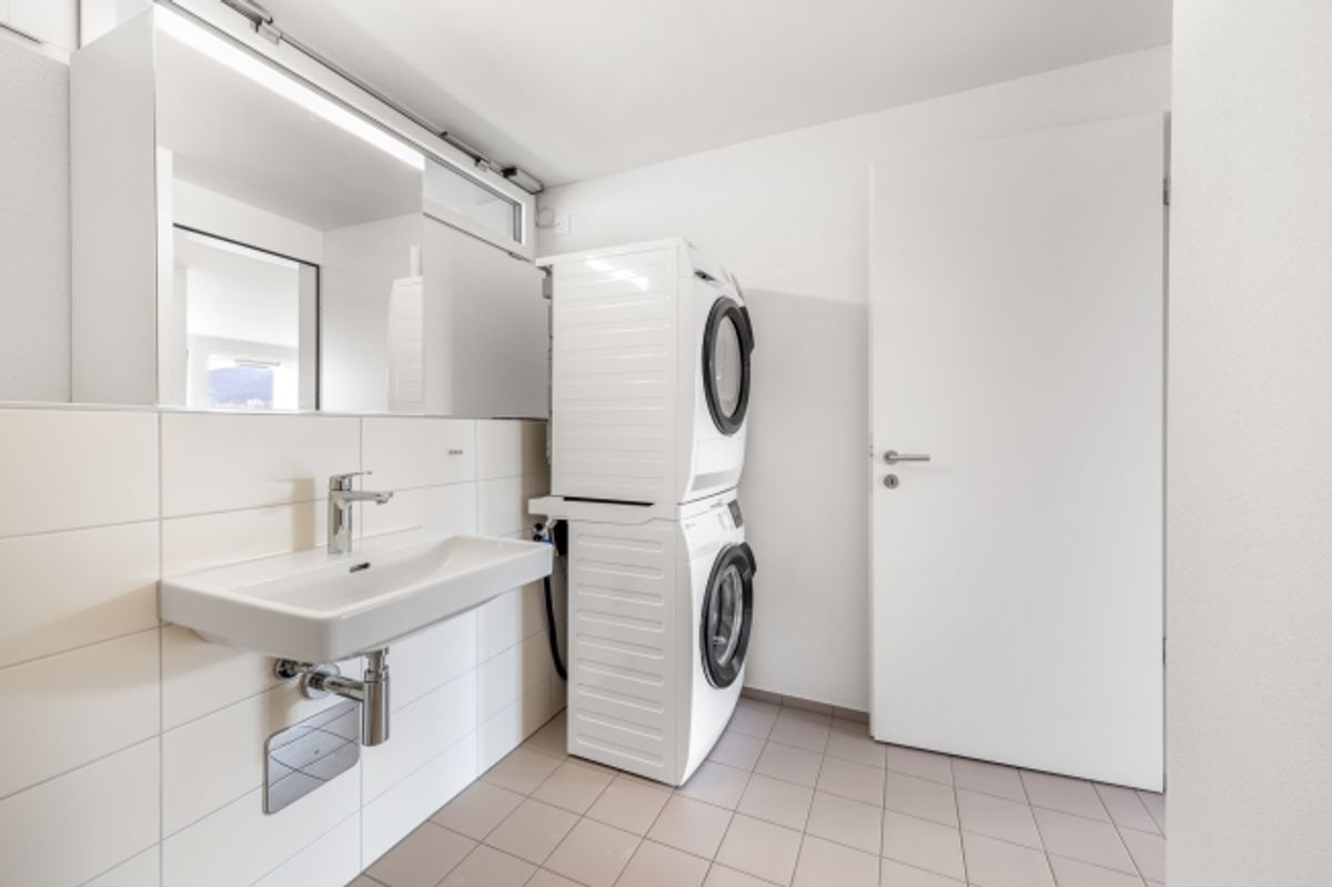 Urban wohnen im Herzen von Emmen – moderne 2.5-Zimmer-Wohnung mit Balkon - 11