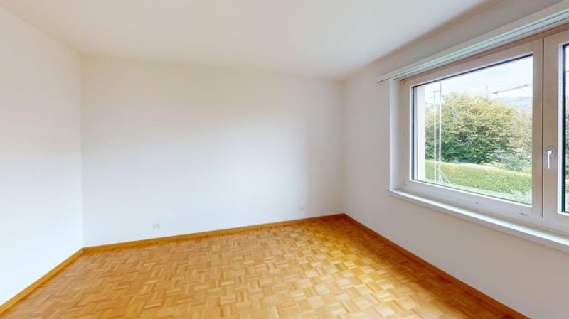 Helle 3-Zimmer-Wohnung im 1. OG  ruhig wohnen in Uetikon am See | BEFRISTET - 3