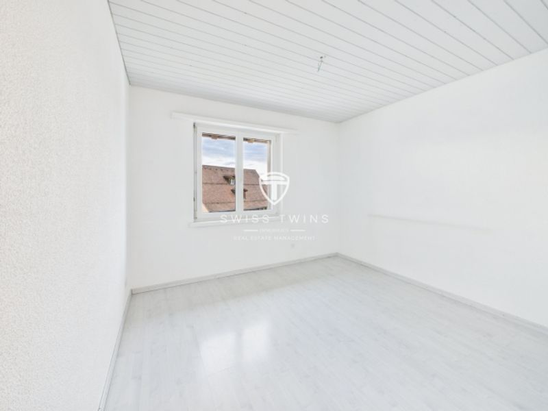 5,5-Zimmer-Maisonette mit Cheminée in Schübelbach mieten - 11