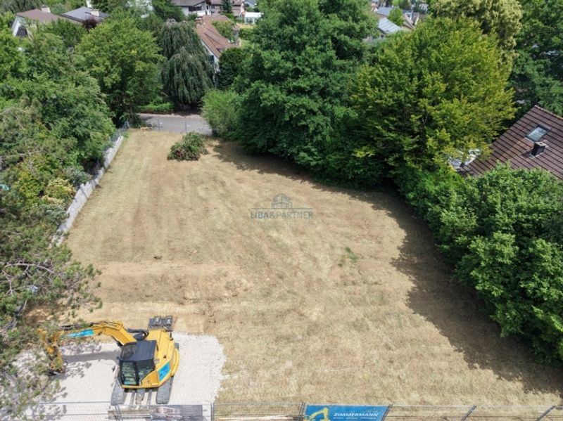 Luxuriöse Gartenwohnung, Exklusivität & Privatsphäre, 3 Wohneinheiten - 10