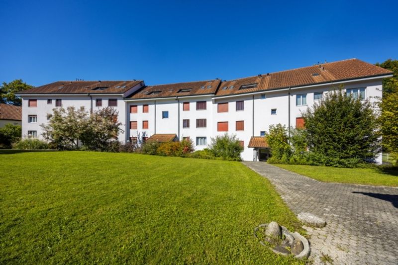 Sanierte 4.5-Zimmerwohnung mit Balkon - Erstbezug - 1