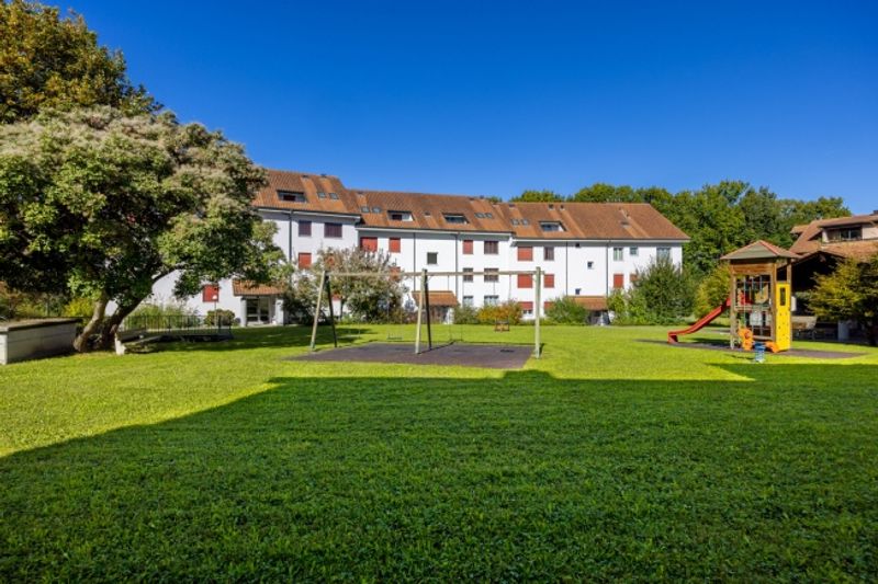 Sanierte 4.5-Zimmerwohnung mit Balkon - Erstbezug - 8