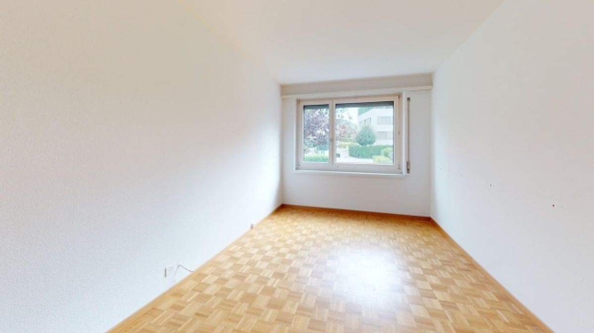 Helle 4-Zimmer-Wohnung im EG  ruhig wohnen in Uetikon am See | BEFRISTET - 3