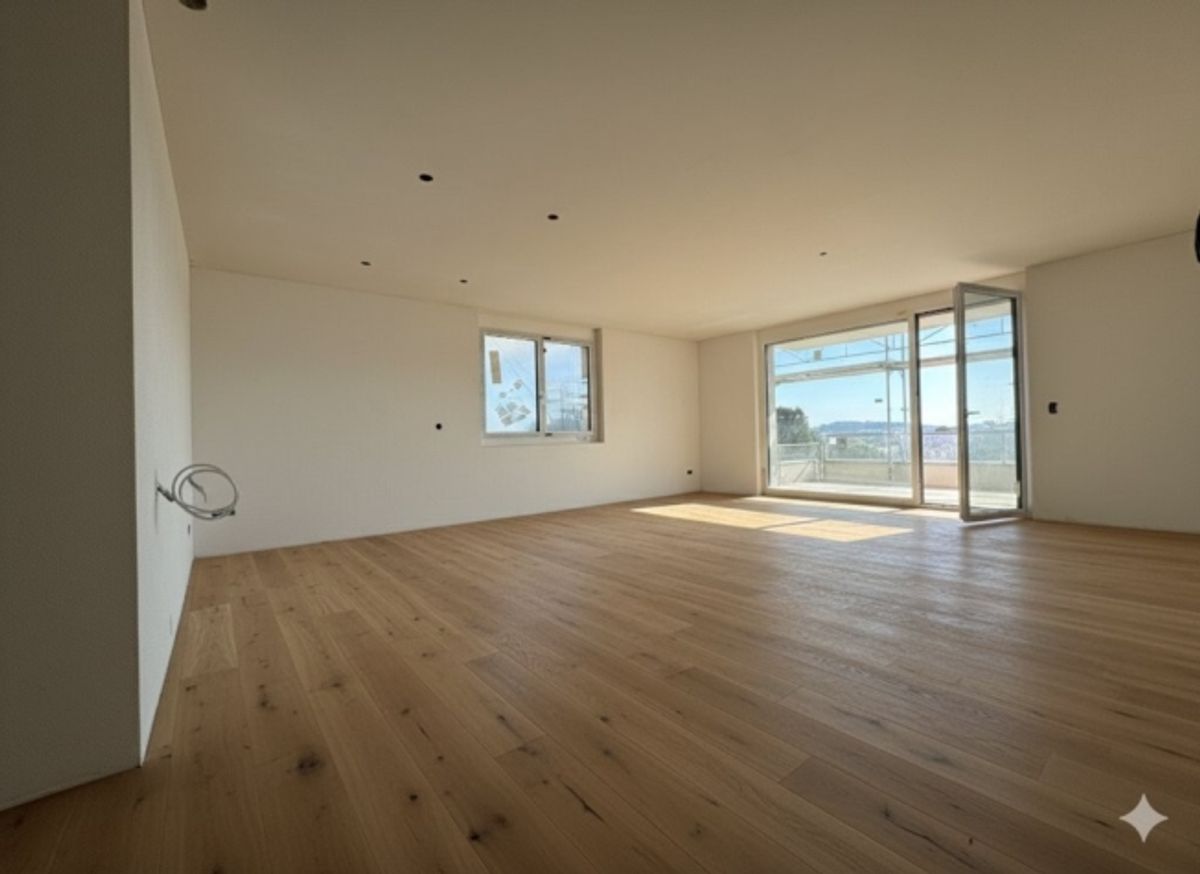 ERSTBEZUG - GROSSZÜGIGE GARTENWOHNUNG- 1x Nettomietzins geschenkt - 1