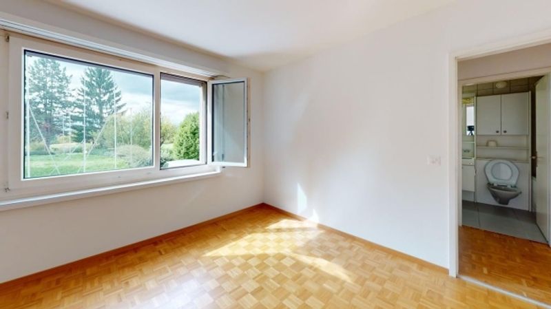 Helle 4-Zimmer-Wohnung im EG  ruhig wohnen in Uetikon am See | BEFRISTET - 10