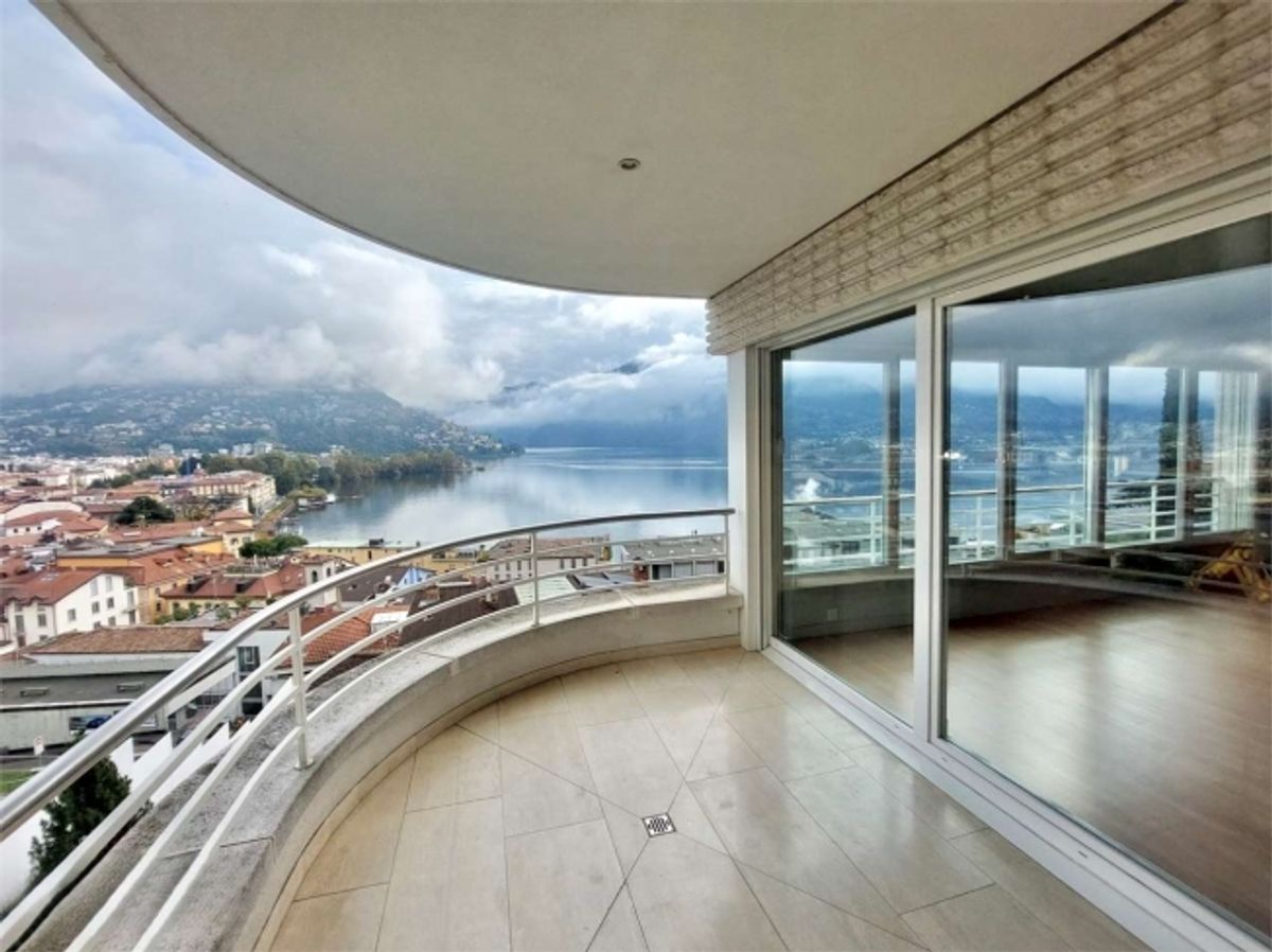 Elegante Wohnung mit spektakulärem Blick über Lugano und den Luganersee - 2