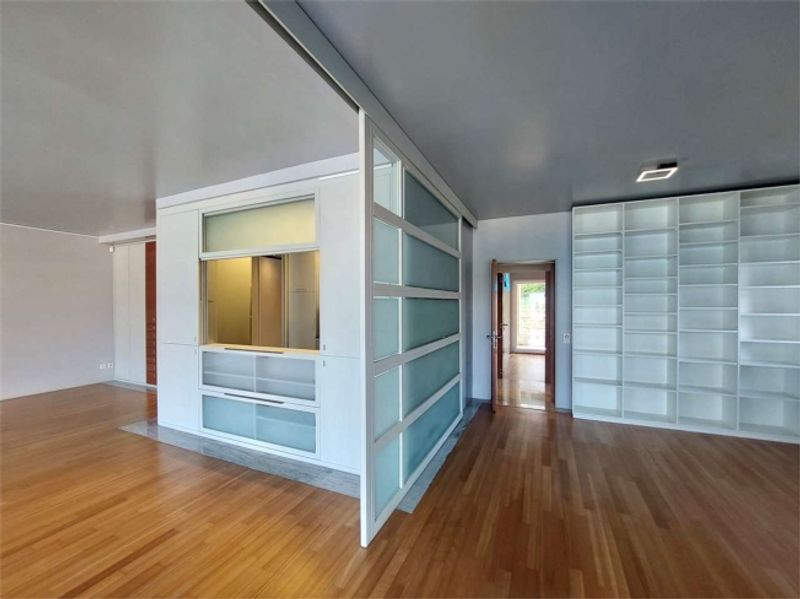 Elegante Wohnung mit spektakulärem Blick über Lugano und den Luganersee - 10