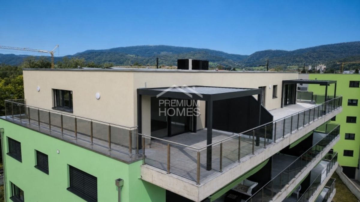 Attique neuf avec superbe terrasse de 36 m² - 0