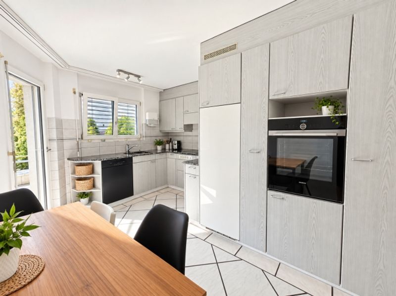 Wohnen wie im eigenen Haus – Familienparadies mit exklusivem Garten - 9