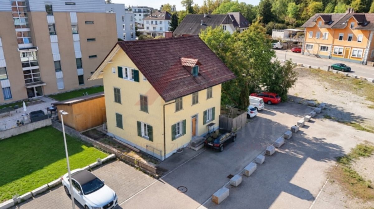 Attraktives Sanierungsobjekt im Zentrum von Derendingen Mehrfamilienhaus mit 3 Wohneinheiten & viel Entwicklungspotenzial - 0