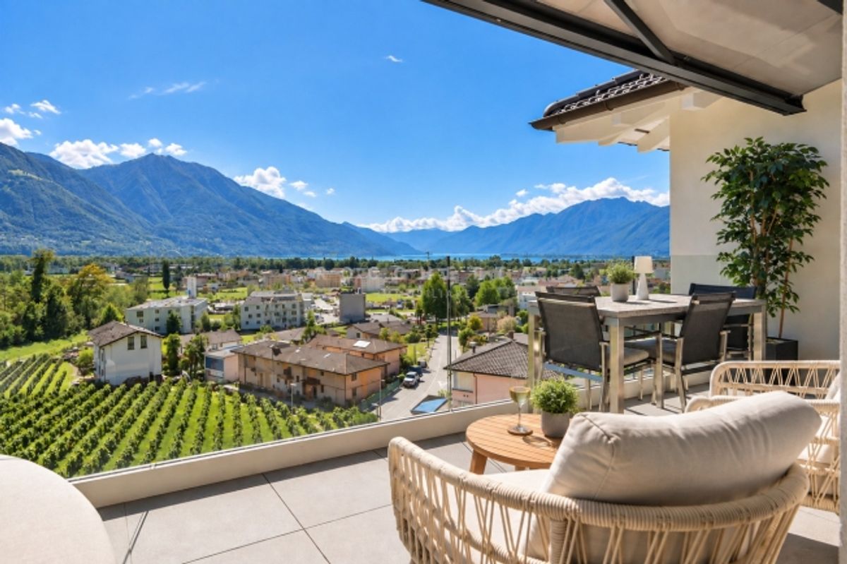 Moderner Lifestyle mit Weitblick – exklusive Attikawohnung in Gordola - 0