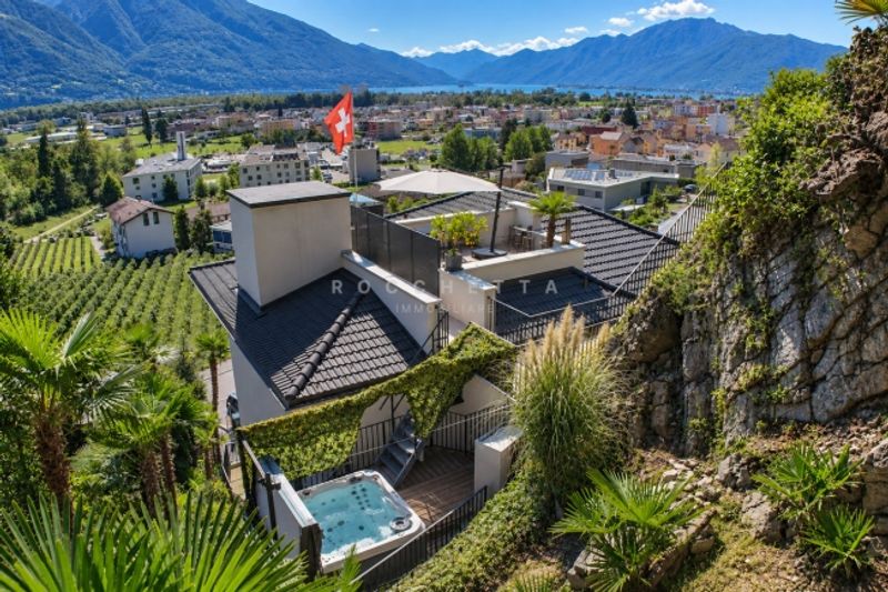 Moderner Lifestyle mit Weitblick – exklusive Attikawohnung in Gordola - 2