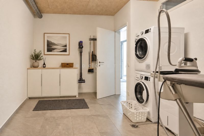 Moderner Lifestyle mit Weitblick – exklusive Attikawohnung in Gordola - 15
