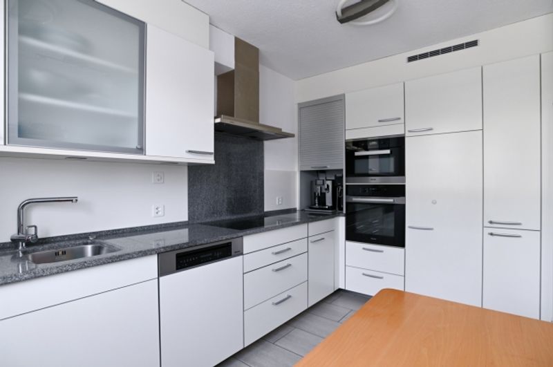 Gepflegtes Einfamilienhaus mit schönem Garten an bevorzugter Lage - 5