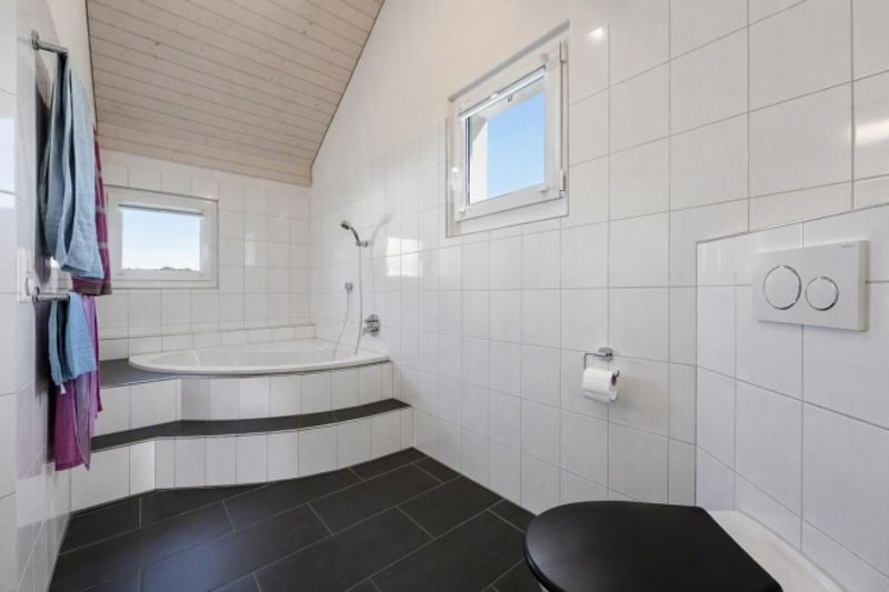 Sonnenverwöhntes Zuhause an familienfreundlicher Lage - 7