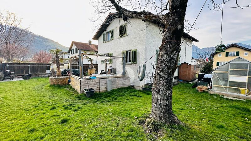TRAUMLAGE MIT GESTALTUNGSSPIELRAUM - 1