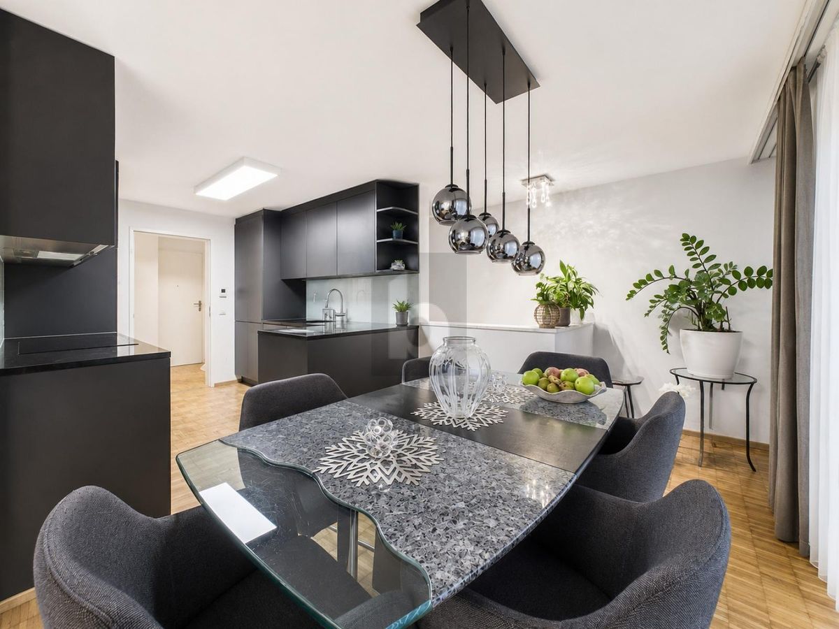 WOHNTRAUM AUF ZWEI EBENEN MIT GARTEN UND BALKON - 3