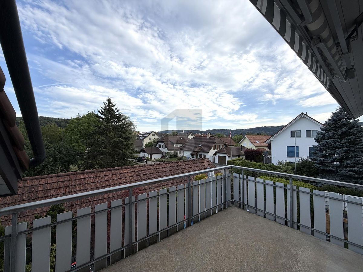 RUHIG MIT SCHÖNER AUSSICHT - 0