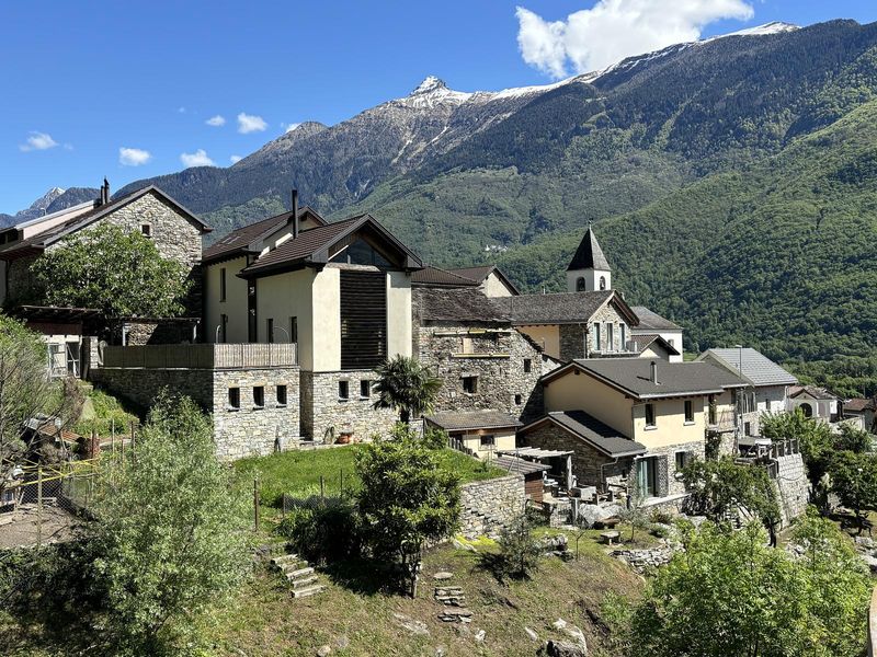 IN POSIZIONE TRANQUILLA E SOLEGGIATA, CON PROGETTO. - 1