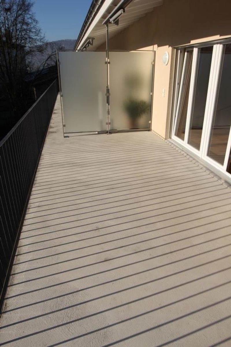 gut gelegene Attikawohnung mit eigenem Waschturm - 8
