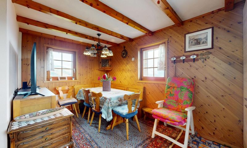 Traumhaftes Chalet in Unterbäch mit viel Land und Sonne - 5