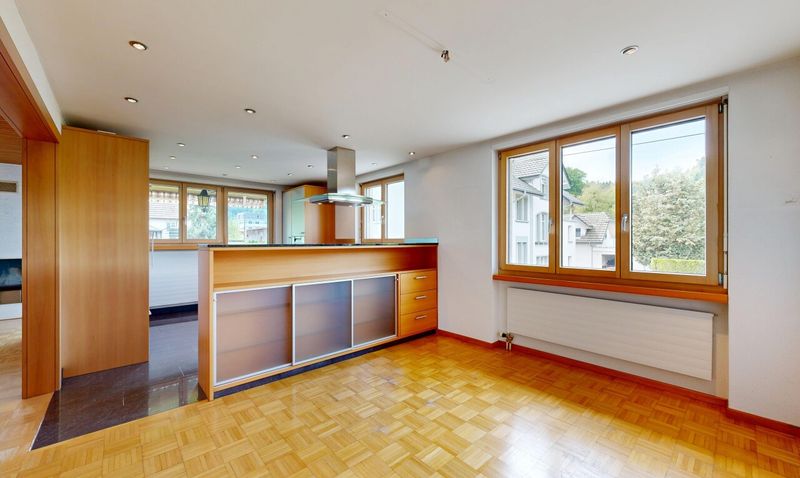 7.5 Zimmerhaus mit Einliegeroption und viel Platz - 7