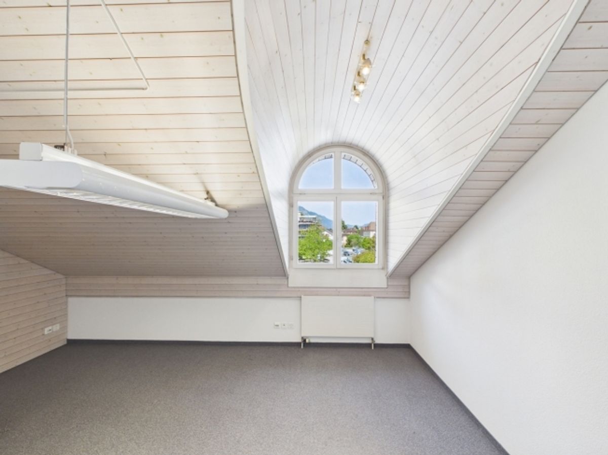 Vielseitige Bürofläche im Herzen von Sarnen - 11