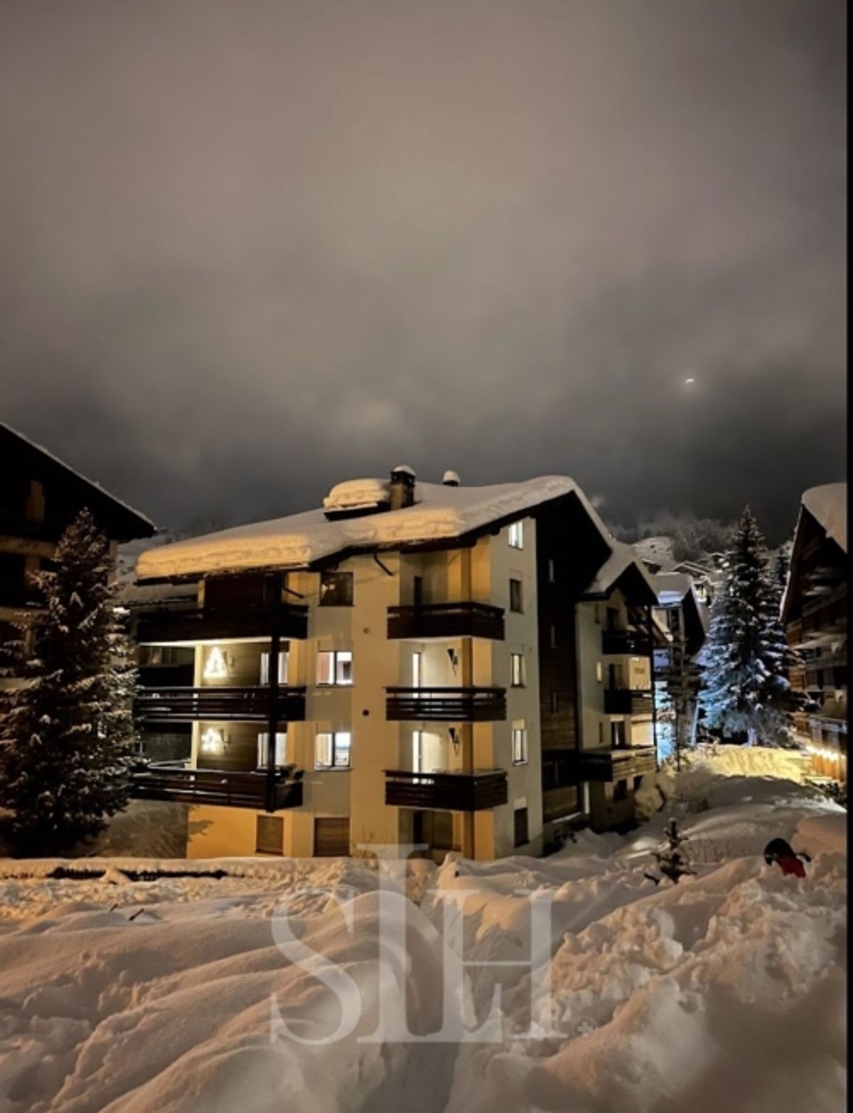 Haus Venus- Luxus-Ferienwohnung im Herzen von Zermatt - 1