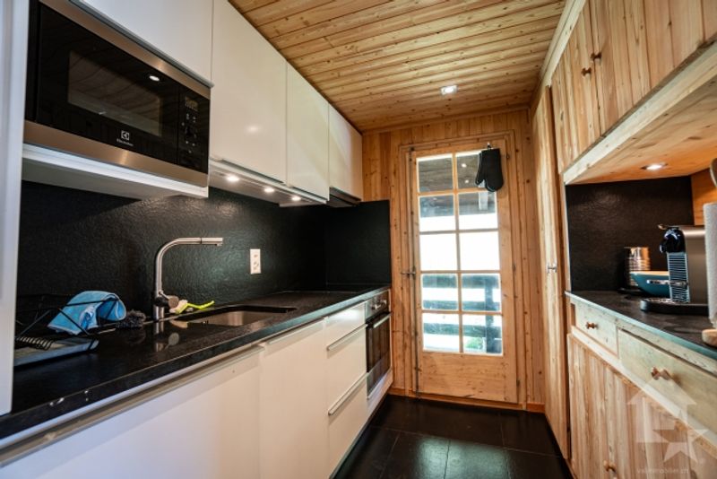Reizendes, von Natur umgebenes Chalet mit herrlicher Aussicht - 9