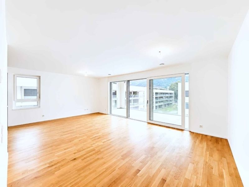 Los C-102 - 3.5 Zimmerwohnung im 1. Stock - 3
