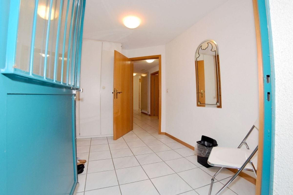 Eigener Coiffeur-/Beauty-Salon eingerichtet + bezugsbereit - 9