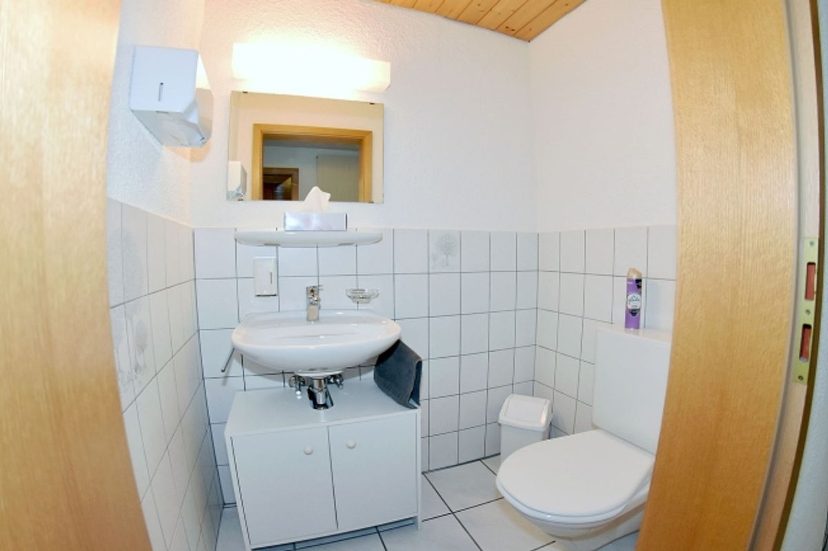Eigener Coiffeur-/Beauty-Salon eingerichtet + bezugsbereit - 10