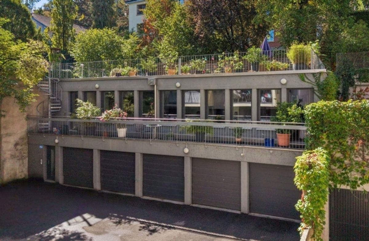 Loft mit beeindruckender Dachterrasse im «Gundeli» - 0