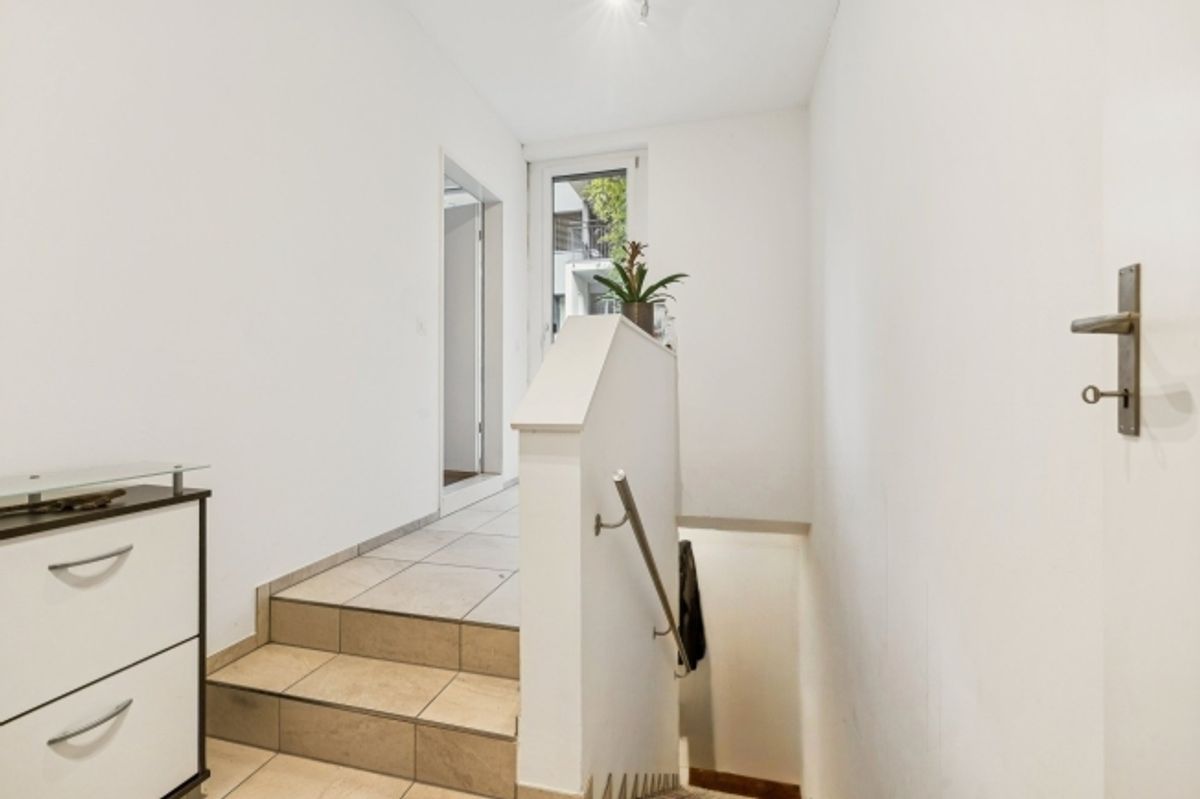 Loft mit beeindruckender Dachterrasse im «Gundeli» - 1