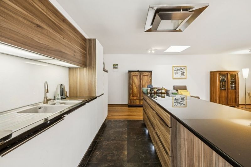 Loft mit beeindruckender Dachterrasse im «Gundeli» - 4