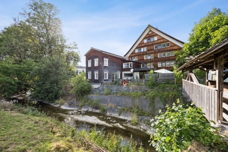 VIELFÄLTIGES, CHARMANTES, SANIERTES APPENZELLERHAUS - 1