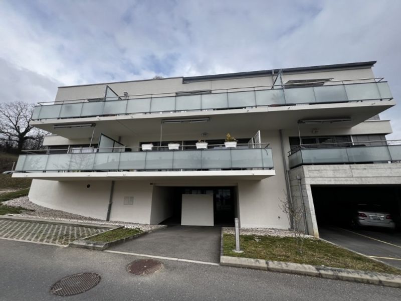 Schöne 3,5-Zimmer-Wohnung in Penthalaz - 1