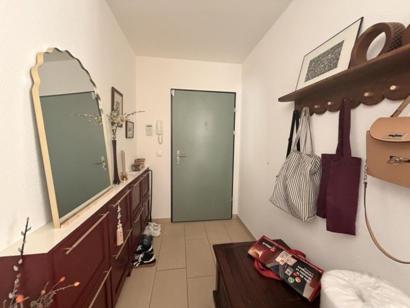 Schöne 3,5-Zimmer-Wohnung in Penthalaz - 2