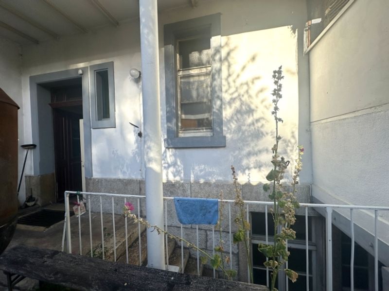 Tolles, gut erhaltenes Mehrfamilienhaus an perfekter Lage - 8