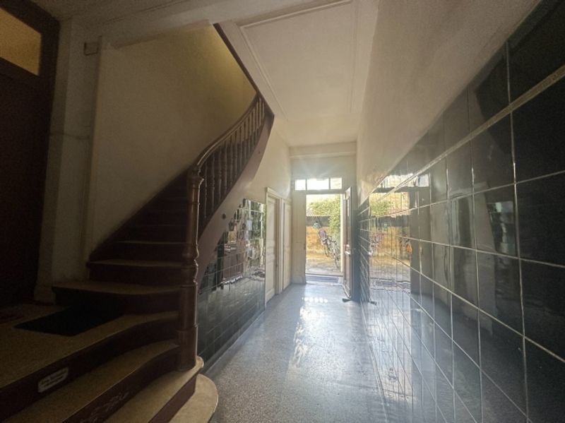 Tolles, gut erhaltenes Mehrfamilienhaus an perfekter Lage - 10