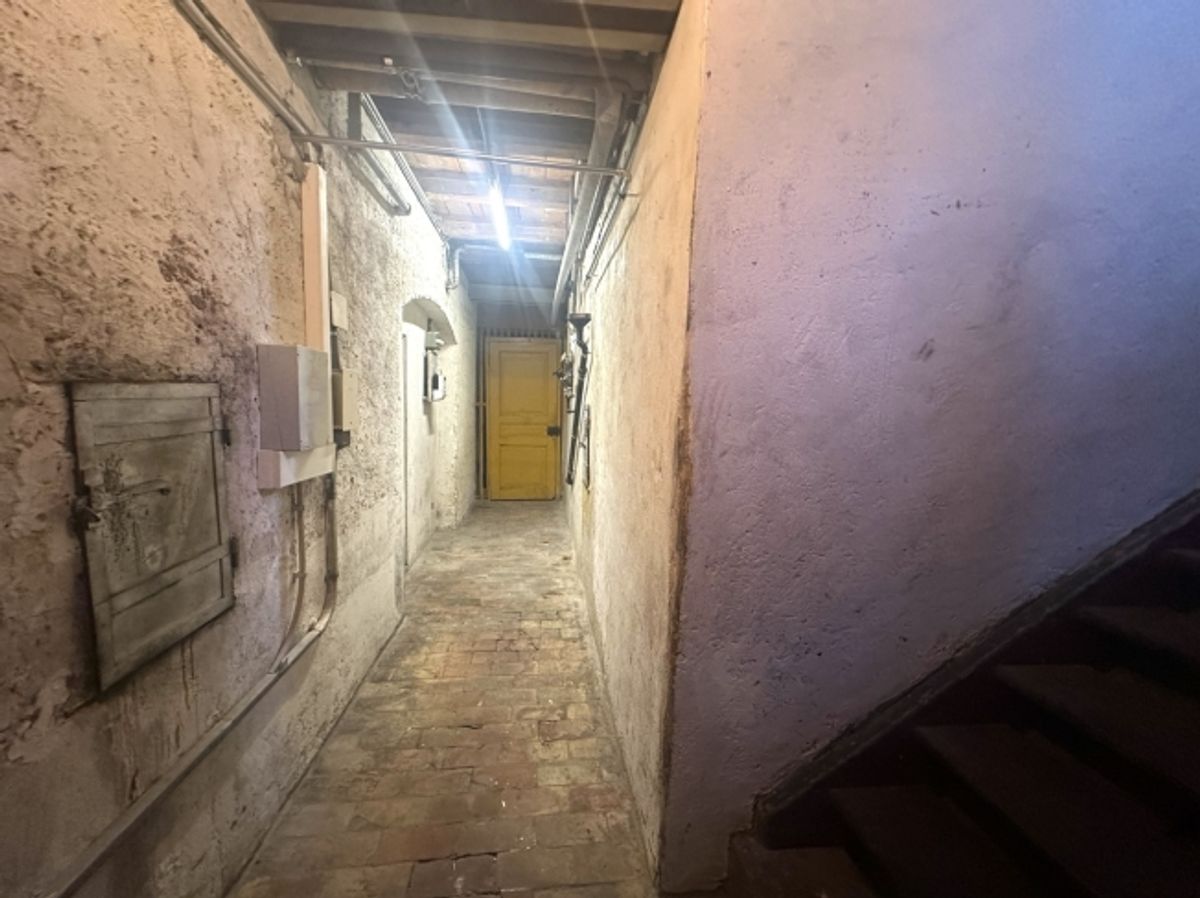 Tolles, gut erhaltenes Mehrfamilienhaus an perfekter Lage - 10