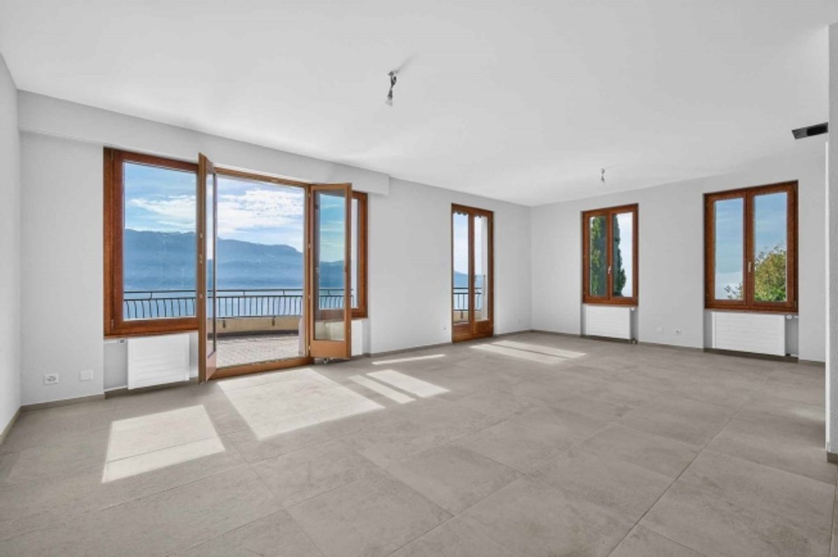 4,5-Zimmer-Doppelhaus mit Panoramablick auf den See und die Berge - 3