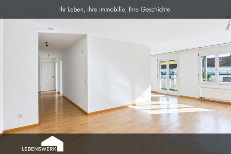 Helle 3.5-Zimmer-Wohnung in ruhiger Lage mit gedecktem Balkon, Bottighofen TG - 1