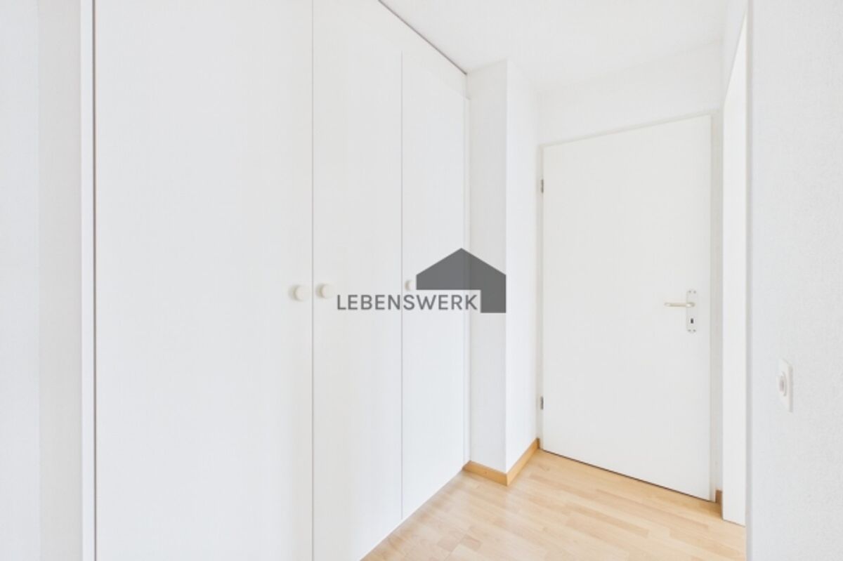 Helle 3.5-Zimmer-Wohnung in ruhiger Lage mit gedecktem Balkon, Bottighofen TG - 7