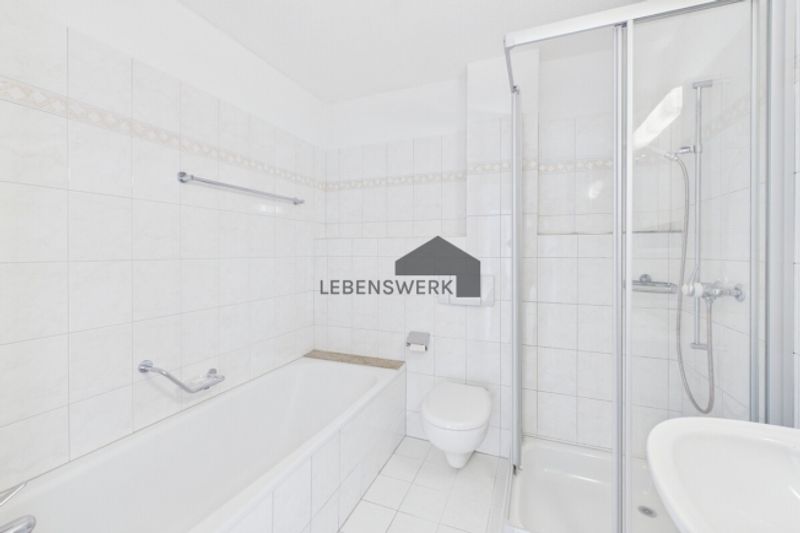 Helle 3.5-Zimmer-Wohnung in ruhiger Lage mit gedecktem Balkon, Bottighofen TG - 9